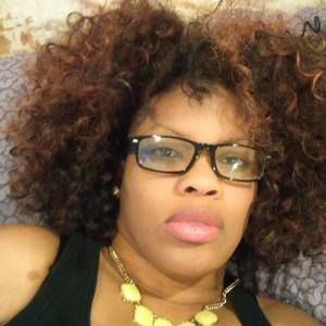 Meet your Posher, Simone